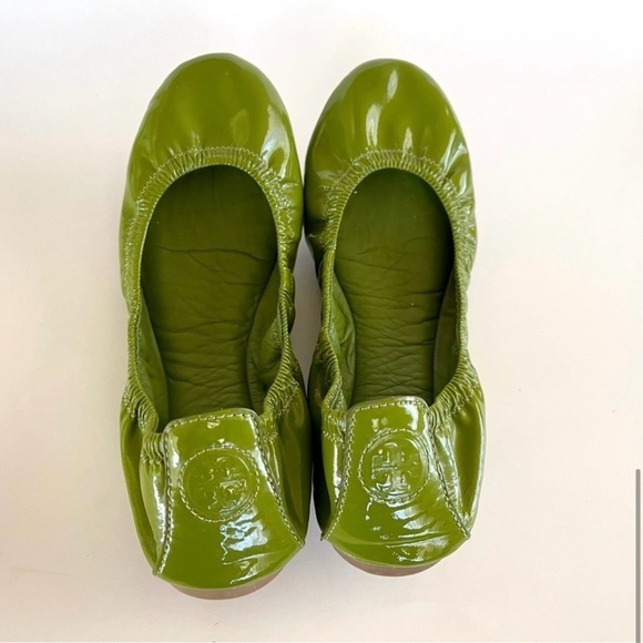  Tory Burch, Eddie Flats, ballet Kelly Green size 7 - Picture 5 of 8
